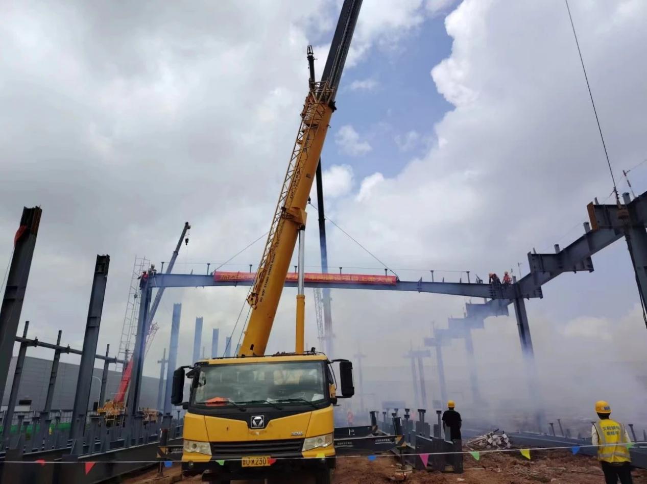 Dự án xây dựng hội thảo sản xuất phụ tùng của Chery KD trên chùm, Eihe nhận ra dự án xây dựng cơ sở cơ sở của Chery Ô tô Chery đã giành được giá thầu ba danh hiệu liên tiếp.