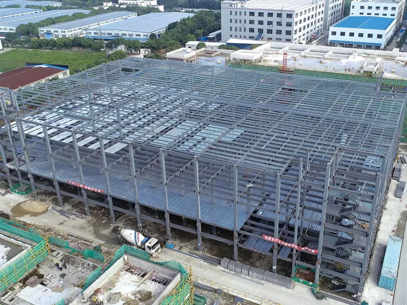 Kho cấu trúc thép đúc sẵn thân thiện với môi trường